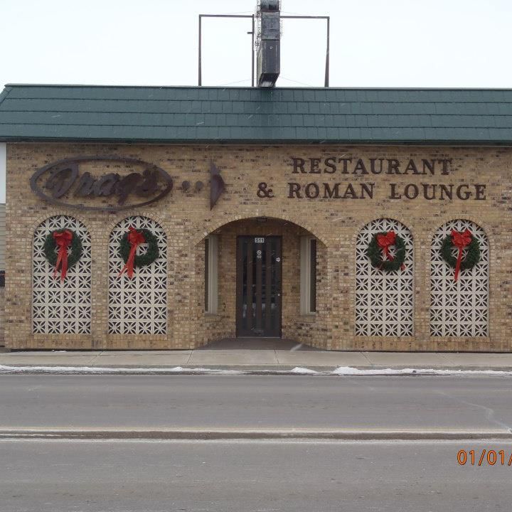 Drags Restaurant & Roman Lounge