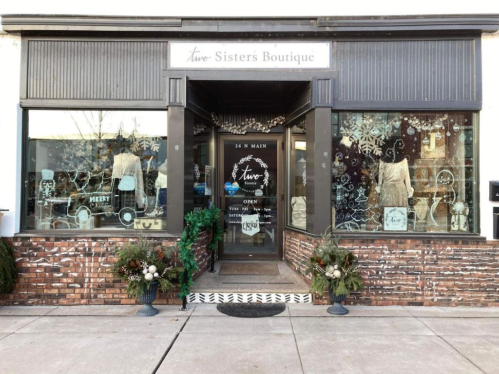 Two Sisters Boutique
